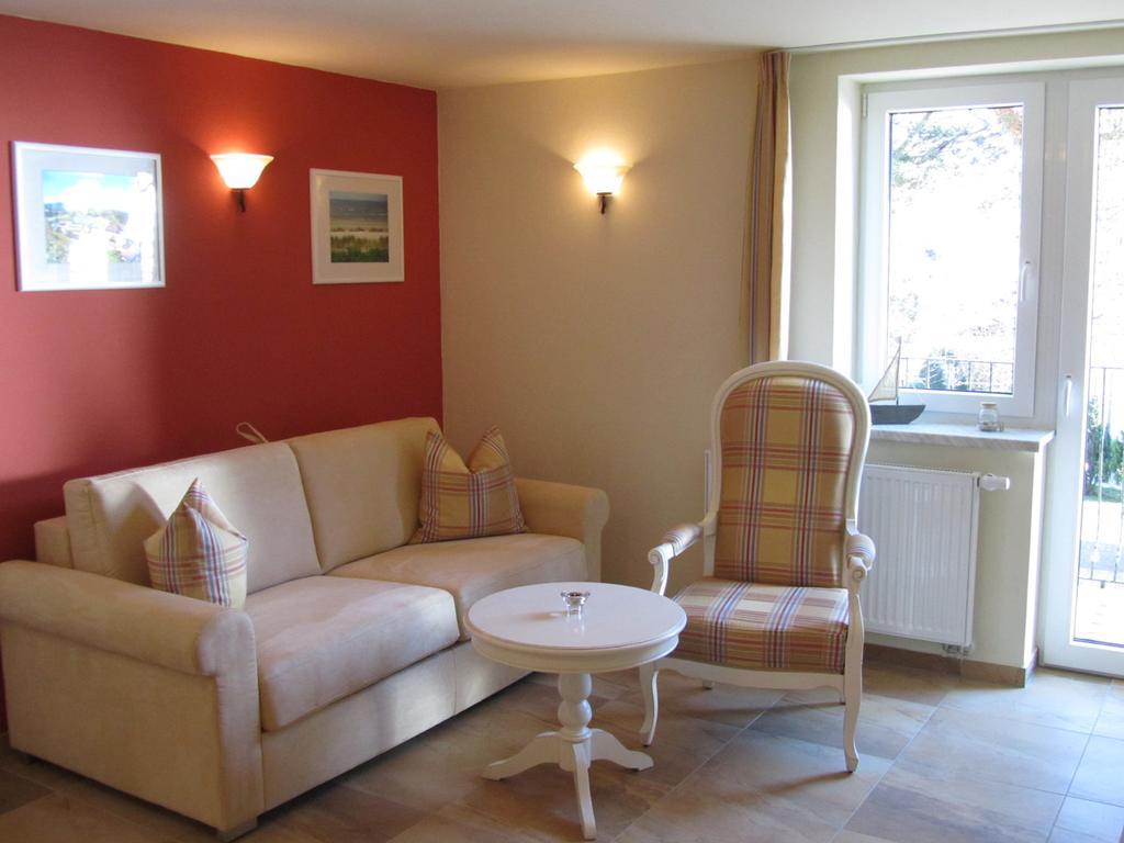 Apartmenthaus Hus Uebi By Rujana Binz Chambre photo